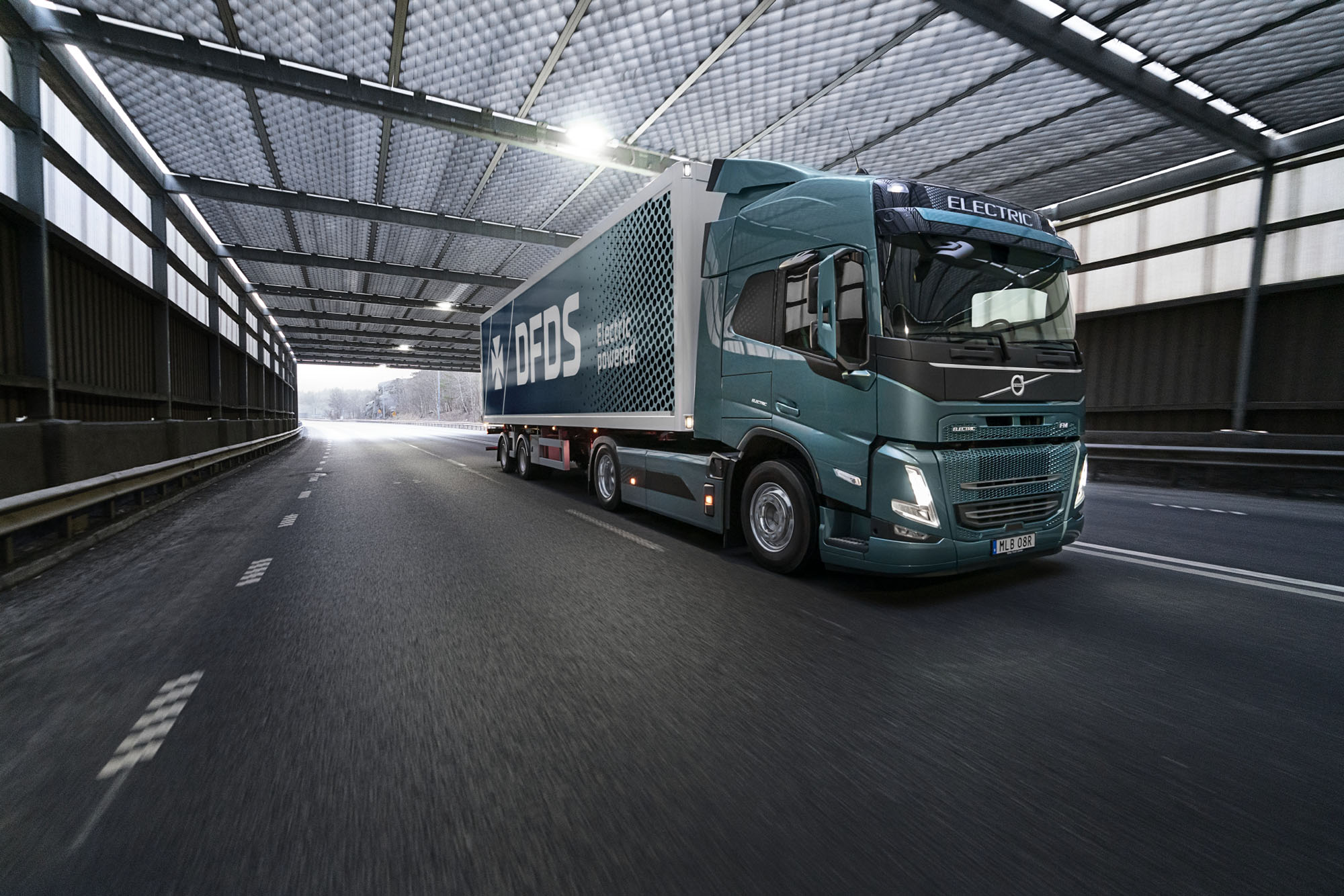 DFDS en Volvo Trucks werken samen om elektrische transporten mogelijk te maken